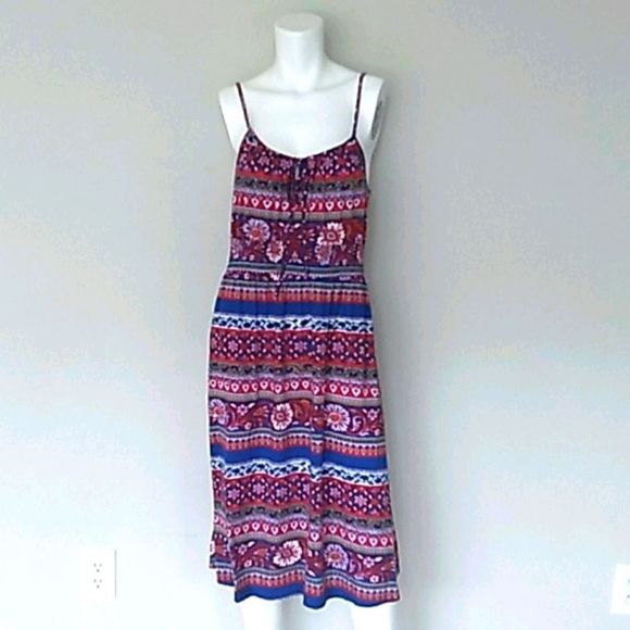 Faded Glory Sundress. - Picture 1 of 8